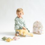 Peluche con sonajero "Wild Dinos" verde - Imagen 5