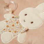 Alfombra de juegos Miffy Vintage Flores - Imagen 10