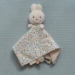 Doudou Miffy lucky leaves - Imagen 7