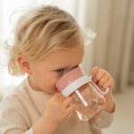 Vaso antiderrame 360 con asas Fairy Garden - Imagen 2